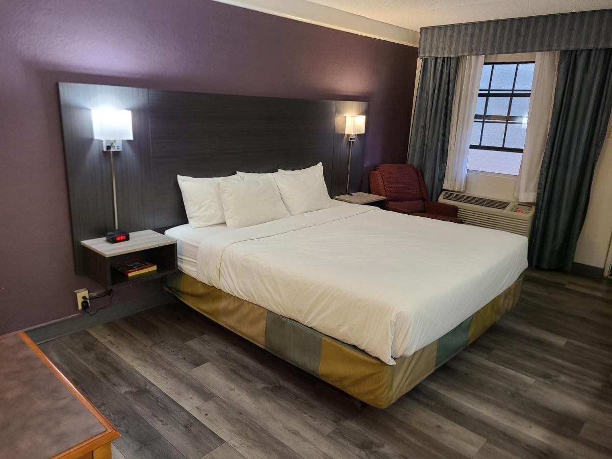 La Quinta Inn By Wyndham Фармингтон Экстерьер фото